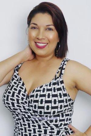 189683 - Giselle Age: 40 - Colombia