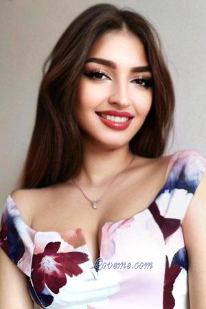 216747 - Anhelina Age: 18 - Ukraine