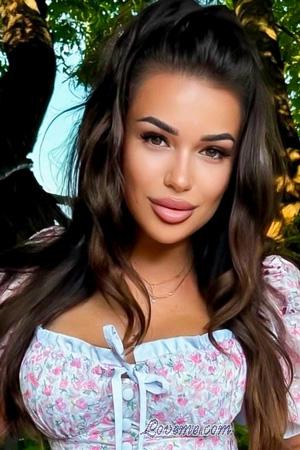 223616 - Yuliia Age: 26 - Ukraine